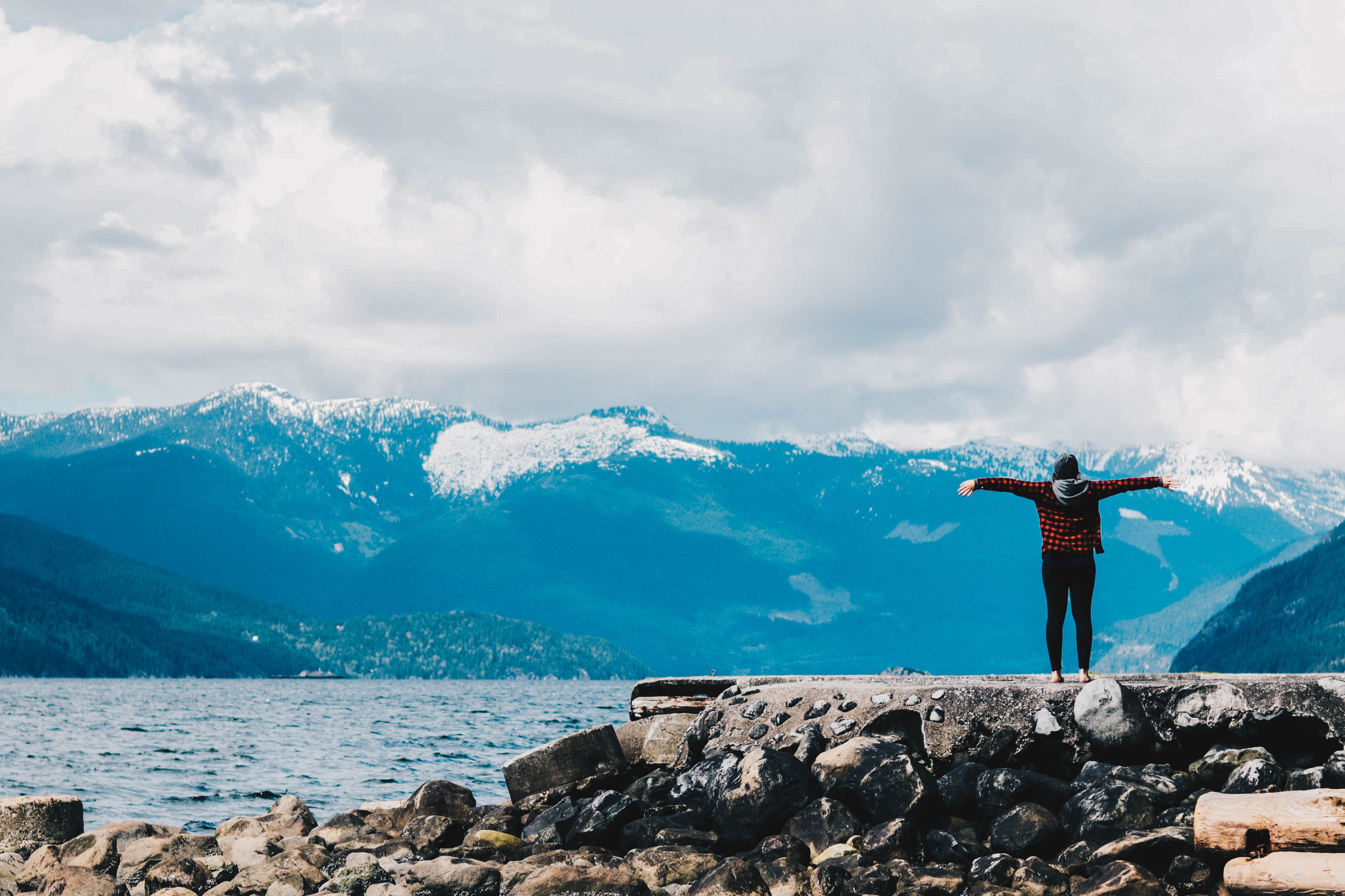 Blue Sea rachel mcdermott u0QRfVVE6wU unsplash